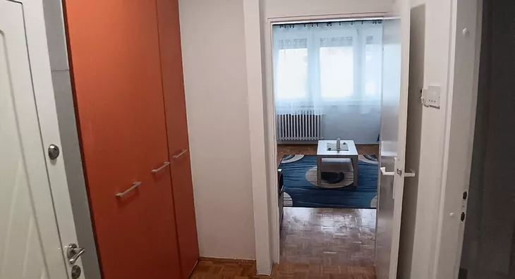 Jednosoban stan za izdavanje, Mirijevo, 350€, 42m² - stampaj