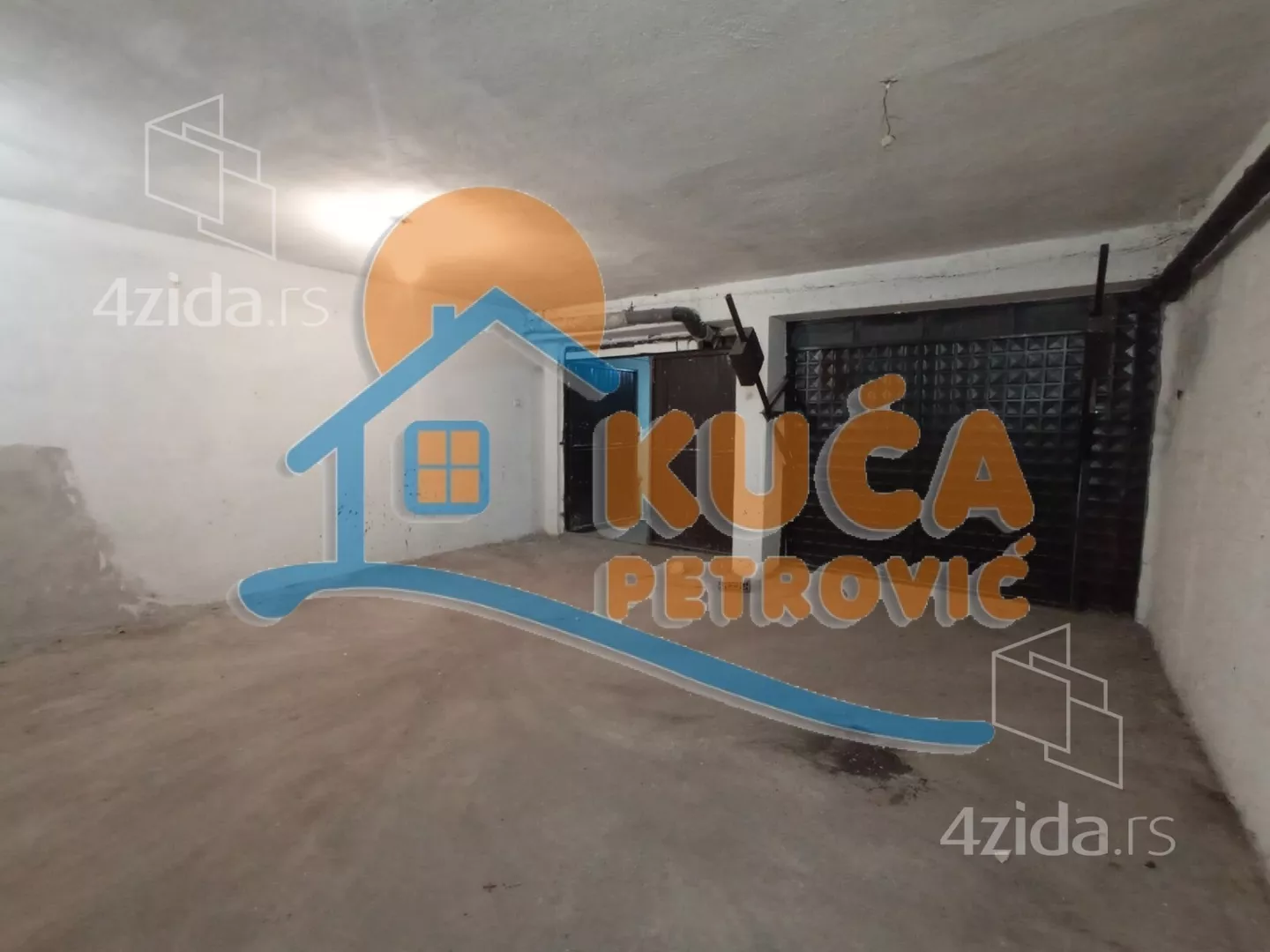 Lokal | 4zida