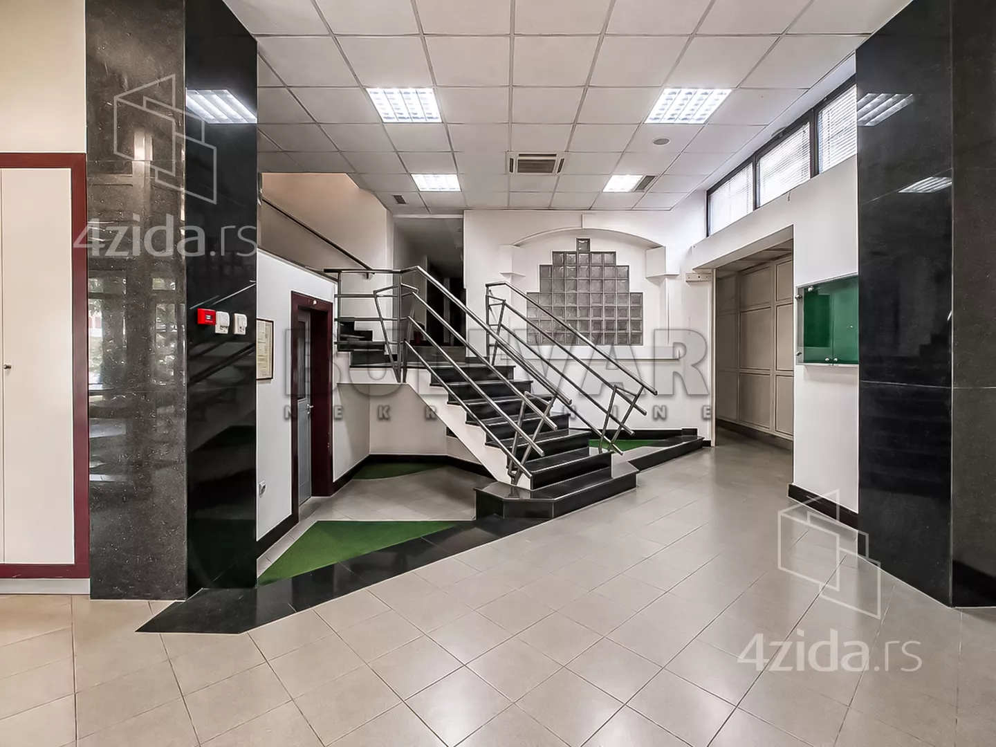 Lokal | 4zida