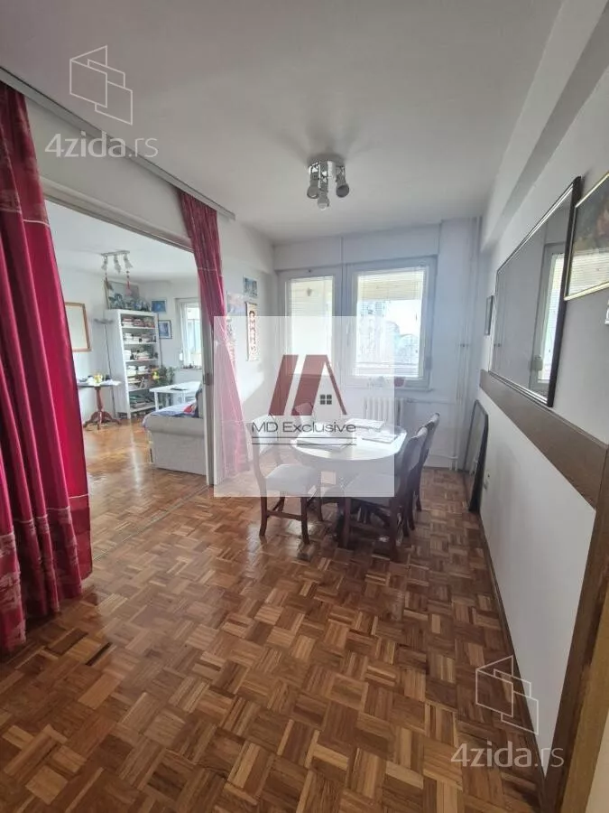 Troiposoban stan | 4zida