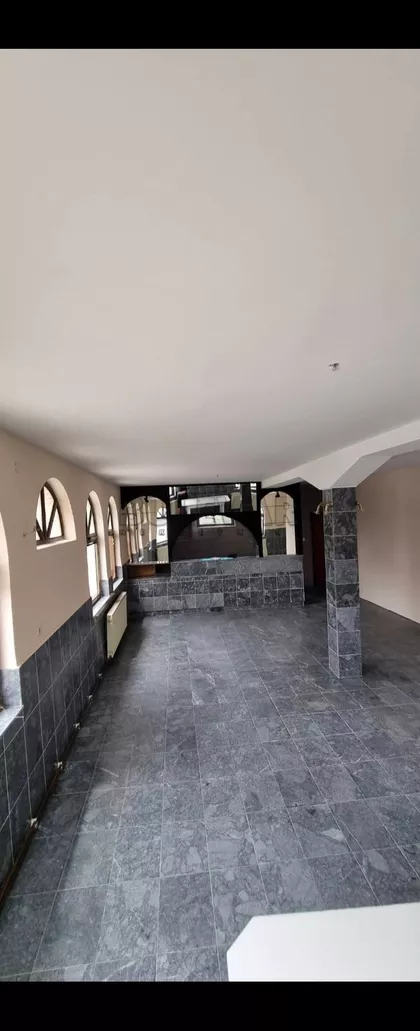 Grada Karare | 4zida.rs