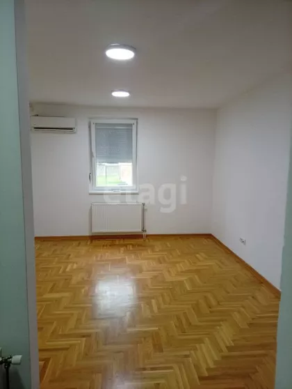 Veliki Mokri Lug | 4zida.rs