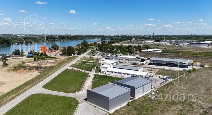 Građevinsko zemljište | 4zida