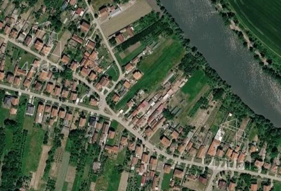 Građevinsko zemljište | 4zida