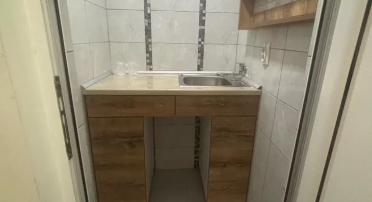 Poslovna zgrada | 4zida