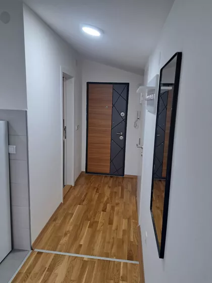 Sutjeskina 23 | 4zida.rs