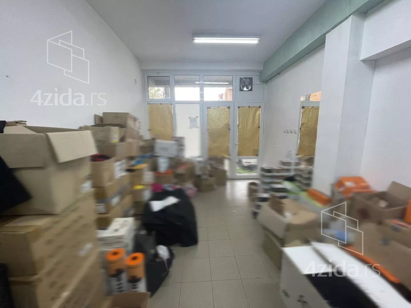 Lokal | 4zida