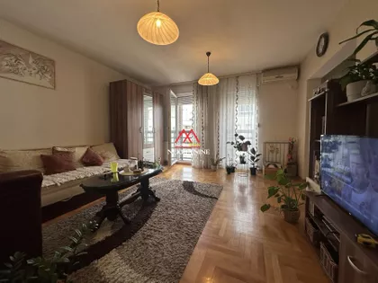 Boška Petrovića | 4zida.rs