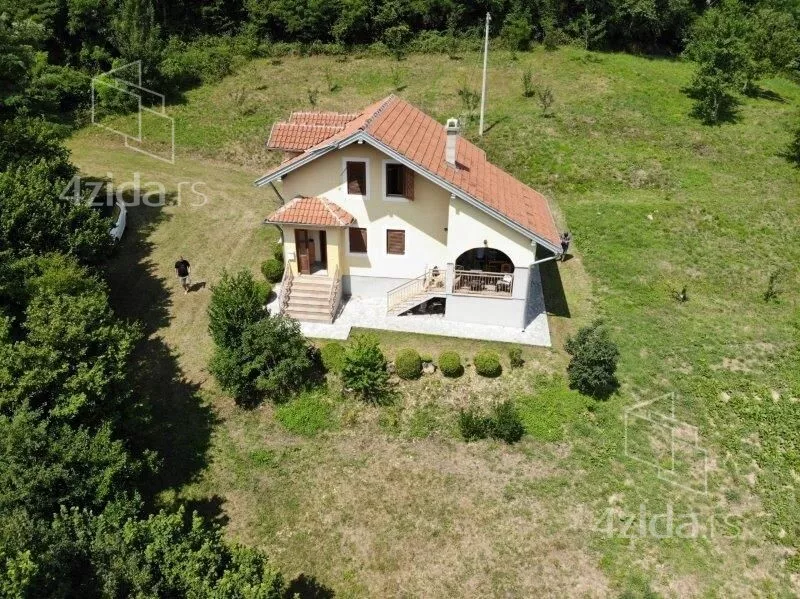 Kuća | 4zida