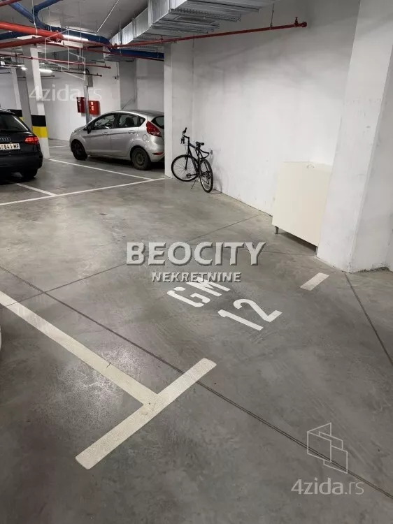 Garaža/Parking | 4zida