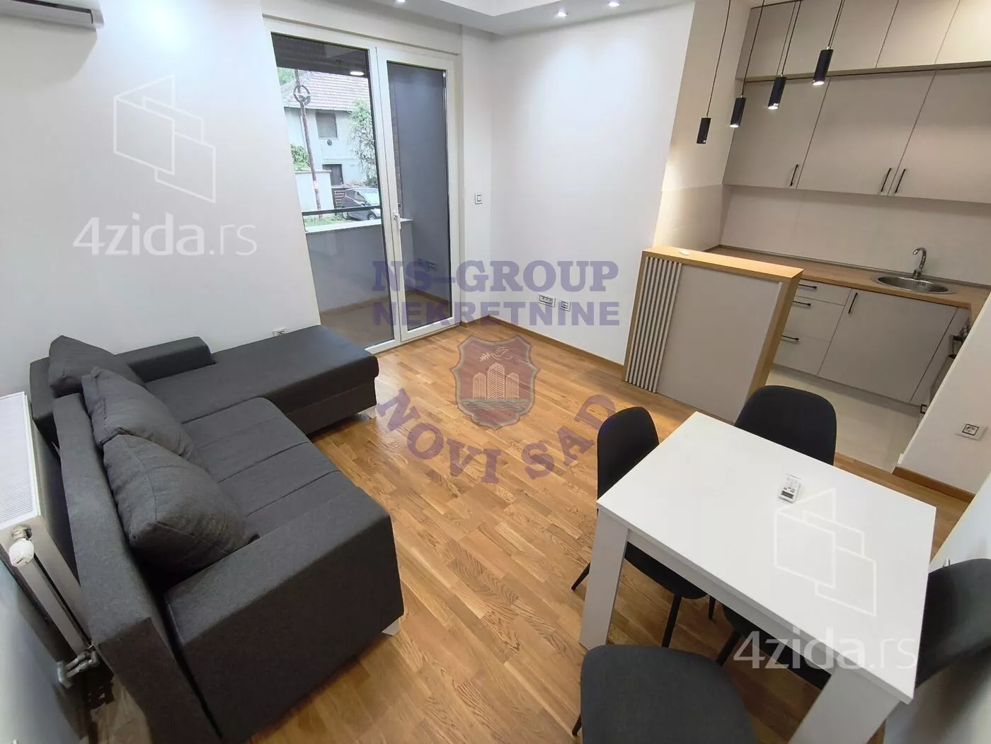 Jednoiposoban stan | 4zida