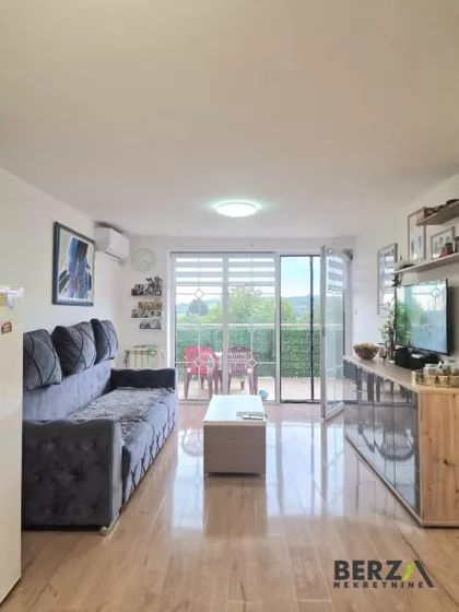 Sremska Kamenica | 4zida.rs