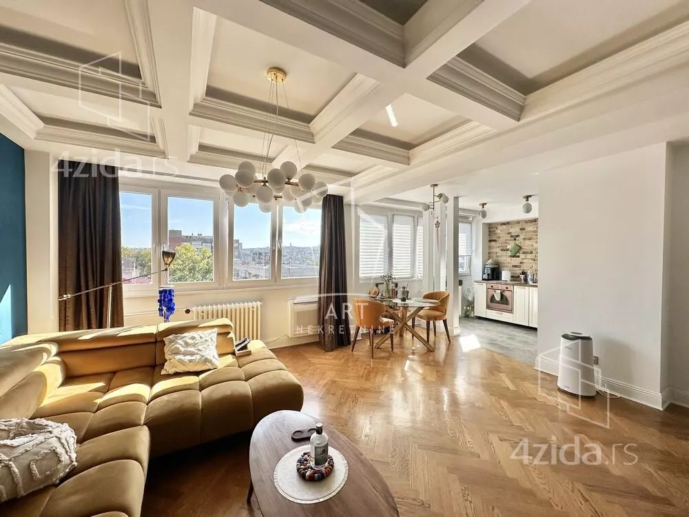 Petosoban stan | 4zida