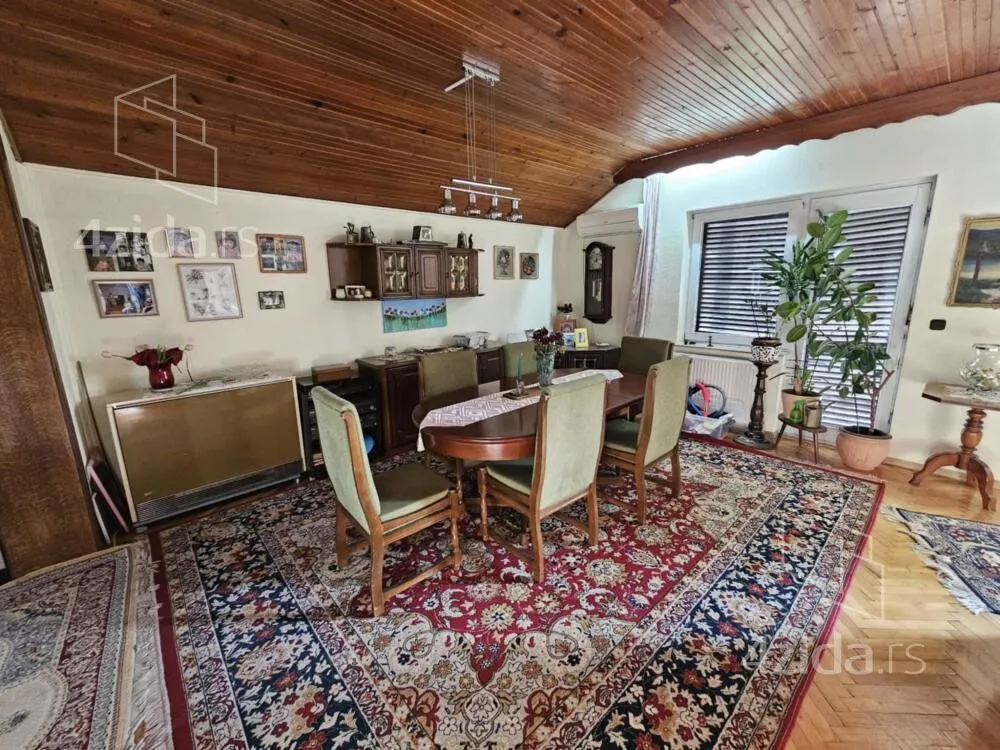 Kuća | 4zida