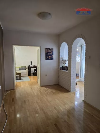 Detelinara | 4zida.rs