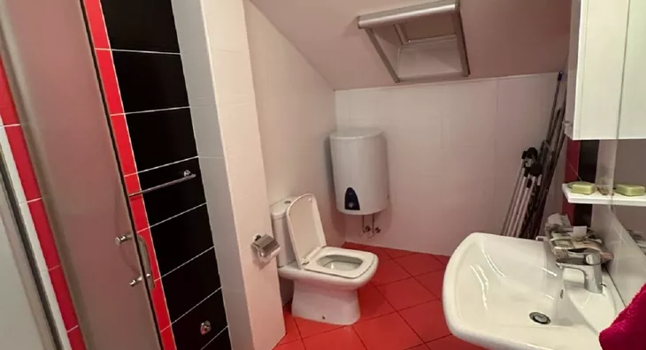 5-etažna kuća | 4zida