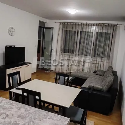 Maksima Gorkog | 4zida.rs