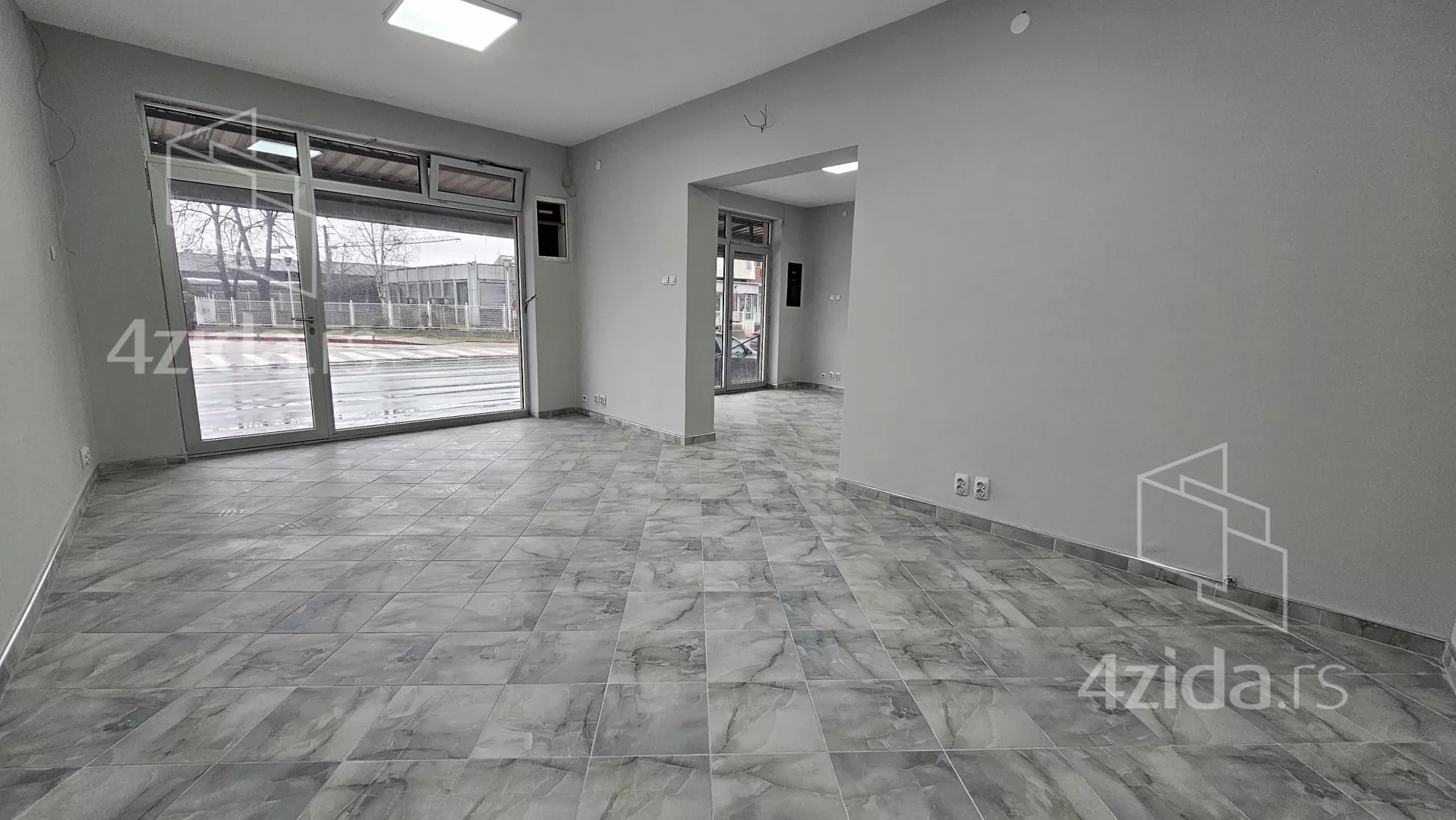 Poslovni prostor | 4zida