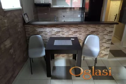 Zeke Buljubaše | 4zida.rs