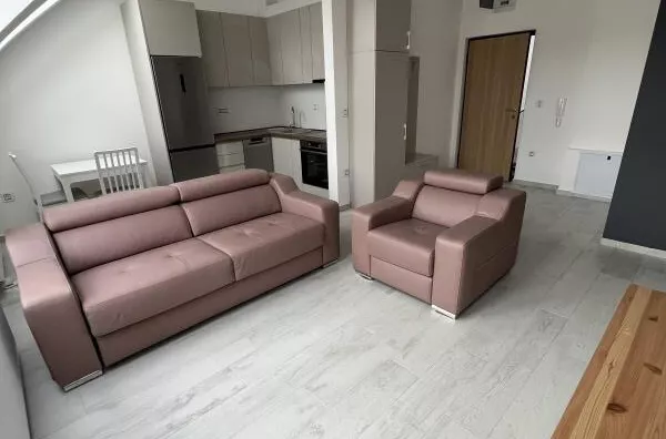 Šestosoban stan | 4zida