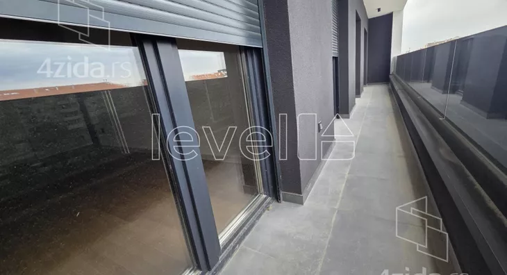 Petosoban stan | 4zida