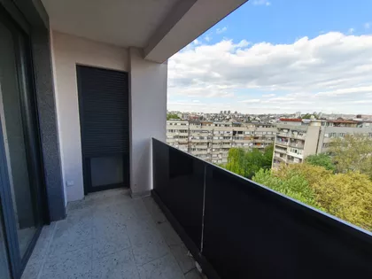 Autokomanda | 4zida.rs