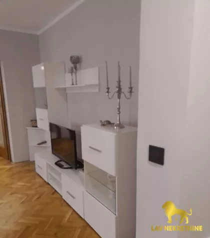 VLADIKE ĆIRIĆA | 4zida.rs