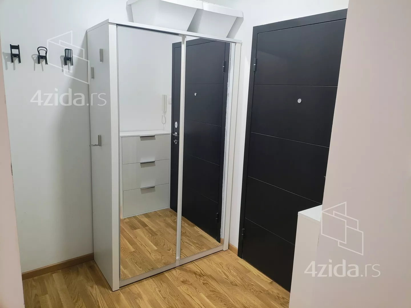 Garsonjera | 4zida
