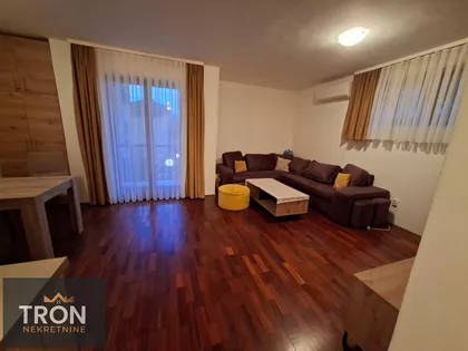 Nemanjina | 4zida.rs