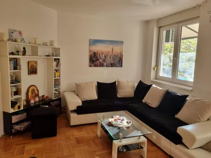 Romanijska 13 | 4zida.rs