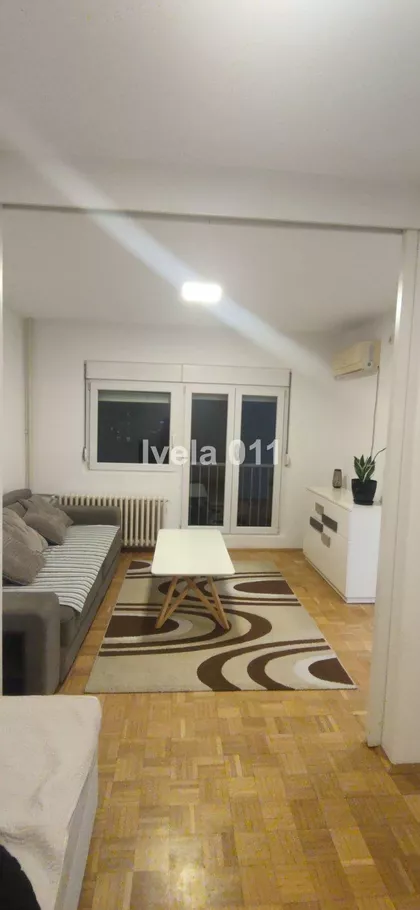 Kraljevačka | 4zida.rs