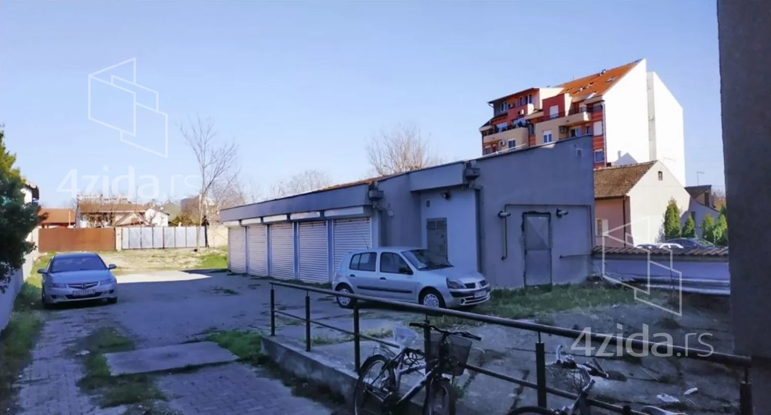 Petosoban stan | 4zida