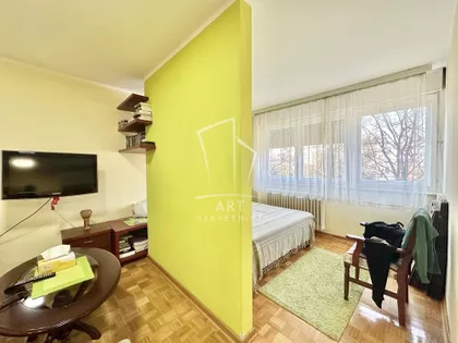 Luke Vojvodića | 4zida.rs