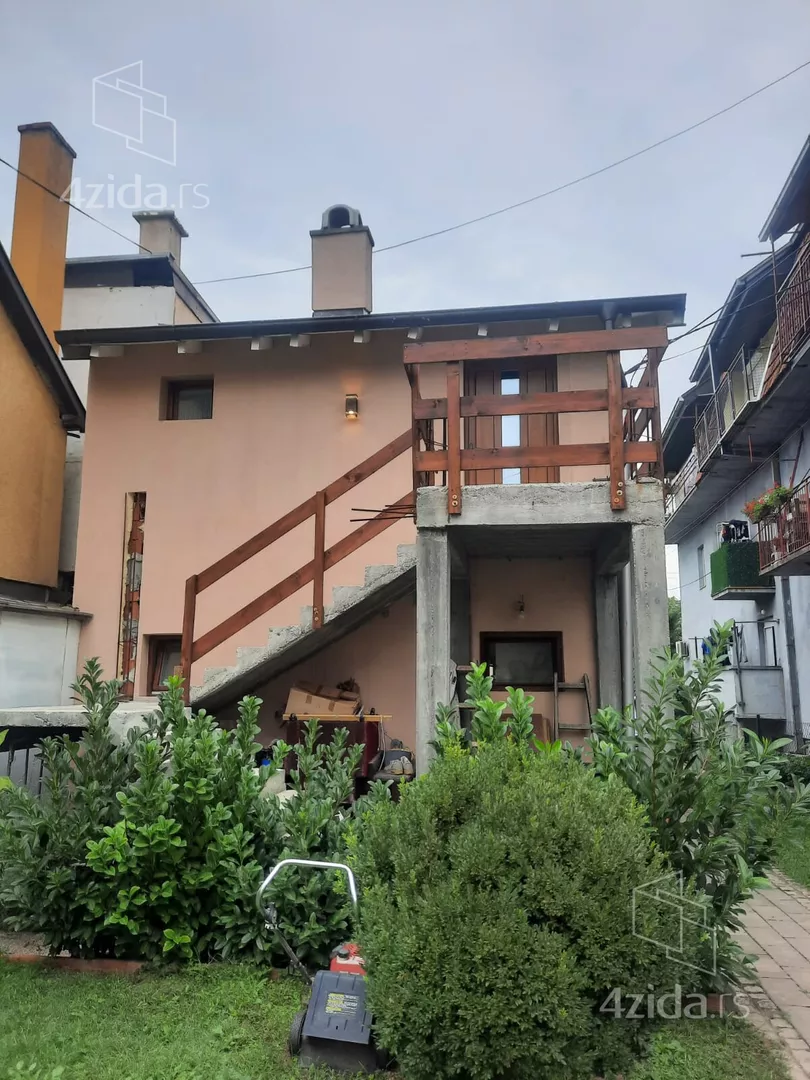 Garsonjera | 4zida