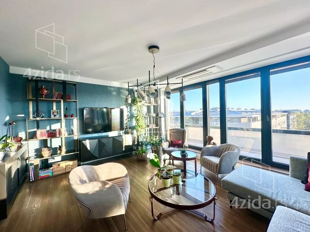 Petosoban stan | 4zida