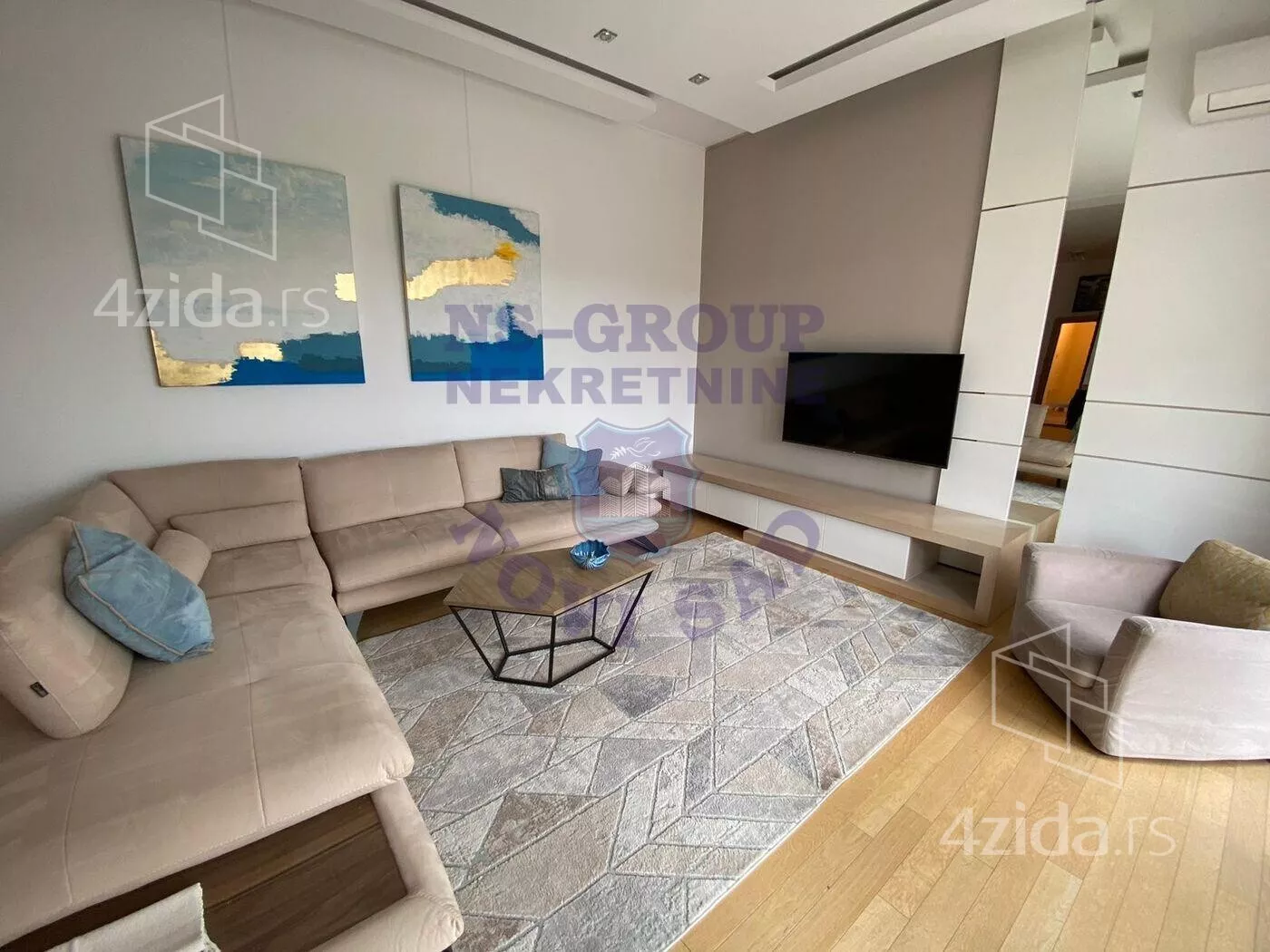 Troiposoban stan | 4zida