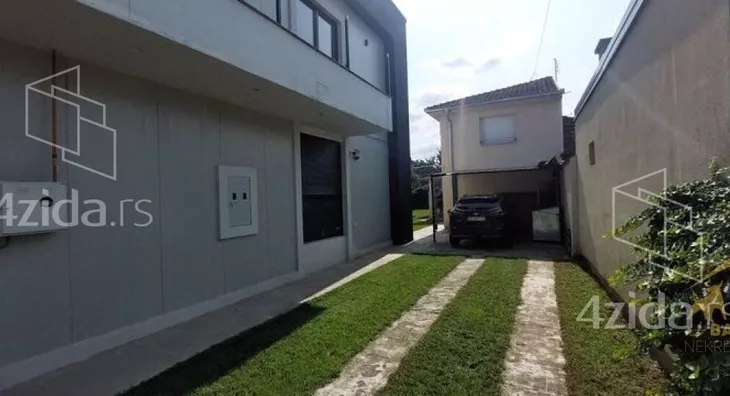 Kuća | 4zida