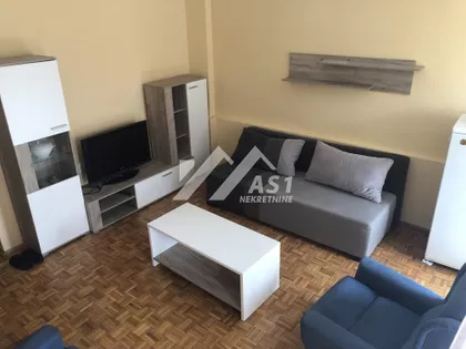 Bulevar Cara Lazara | 4zida.rs