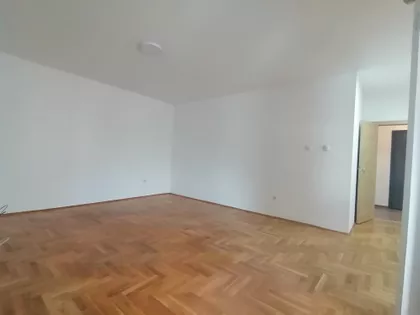 Novo Naselje | 4zida.rs