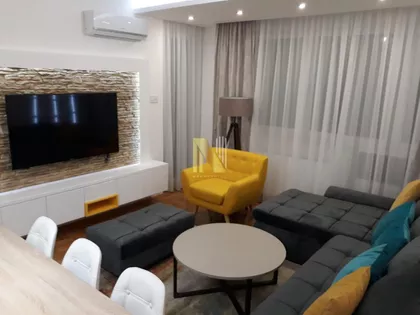 Bulevar Oslobođenja | 4zida.rs