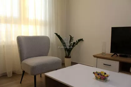 Ugrinovačka | 4zida.rs