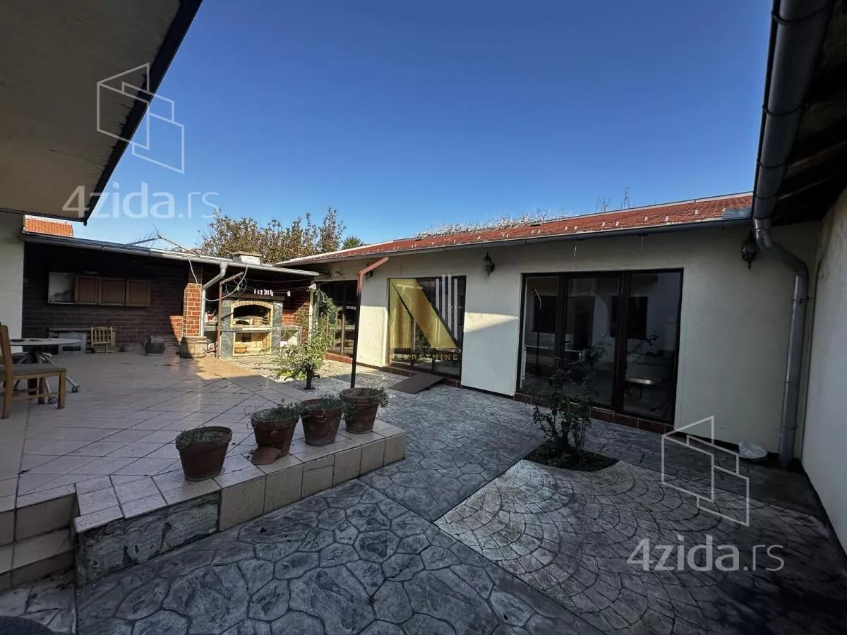 Kuća | 4zida