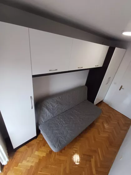 Braće Ribnikar | 4zida.rs