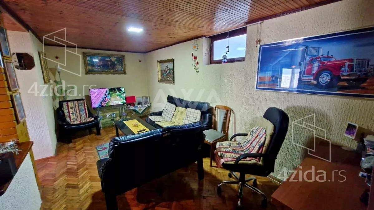 Kuća | 4zida