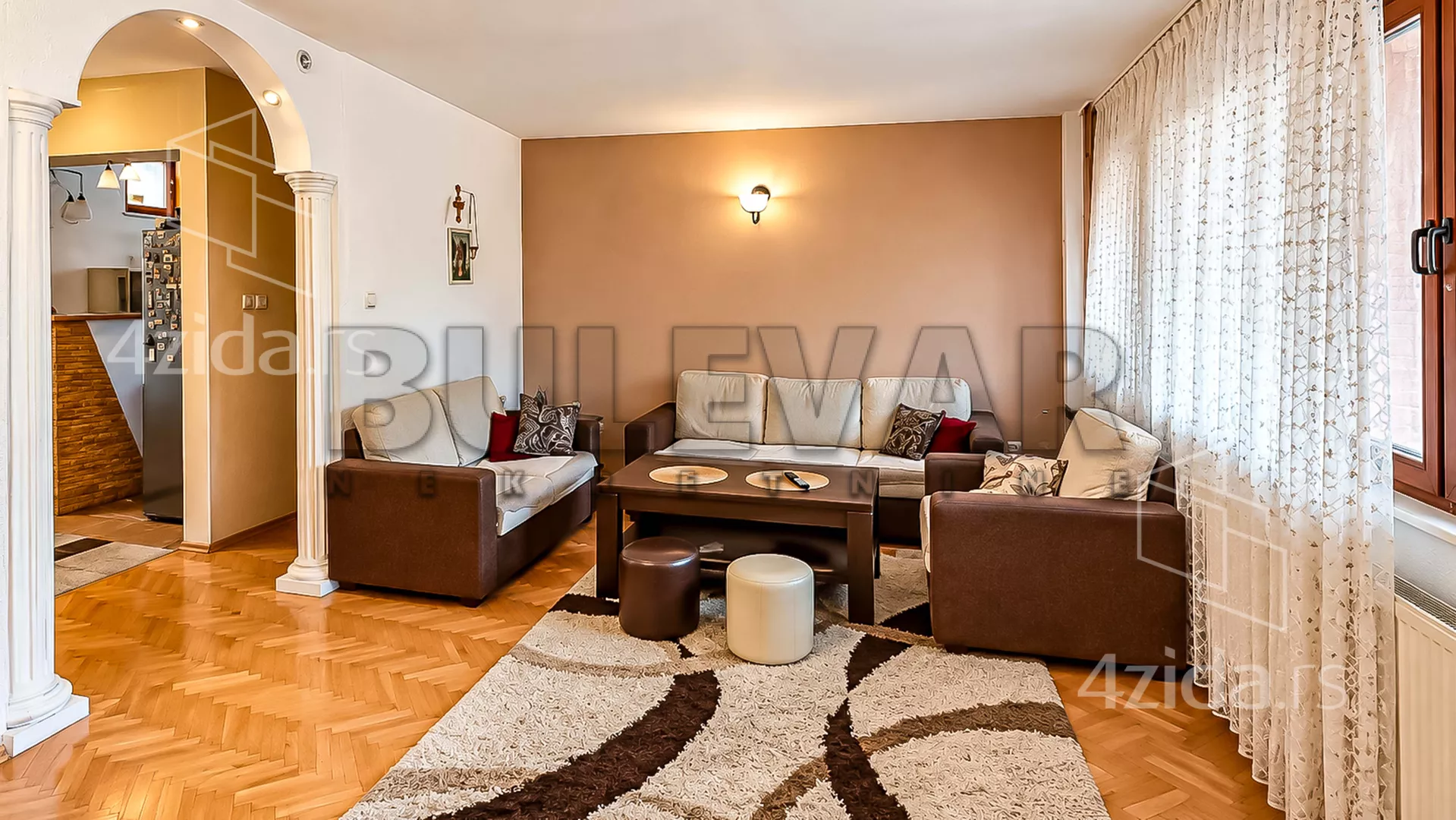 3-etažna kuća | 4zida