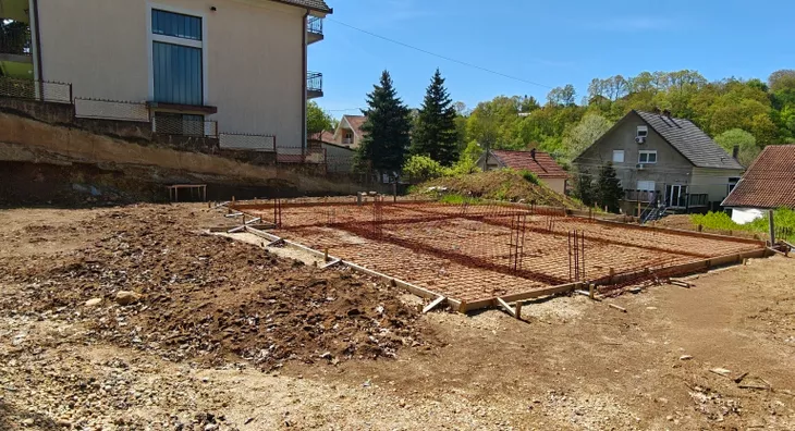 Građevinsko zemljište | 4zida