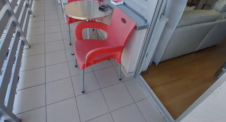 Četvoroiposoban stan | 4zida