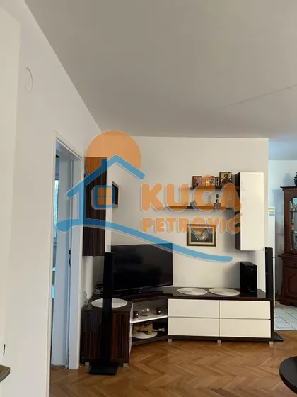 Pasterova | 4zida.rs