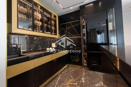 Tošin Bunar | 4zida.rs