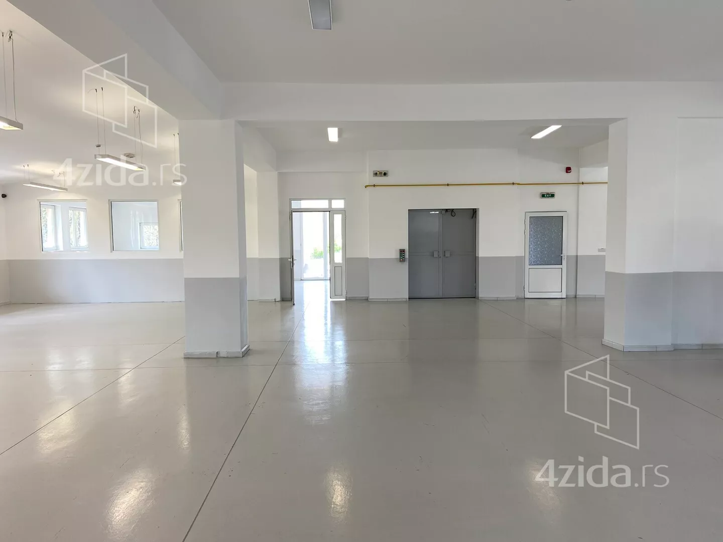 Poslovni prostor | 4zida